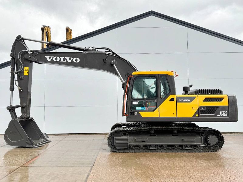 Volvo EC220D - New / Unused - Crawler excavator: picture 1 Volvo EC220D - New / Unused - Crawler excavator: picture 1
