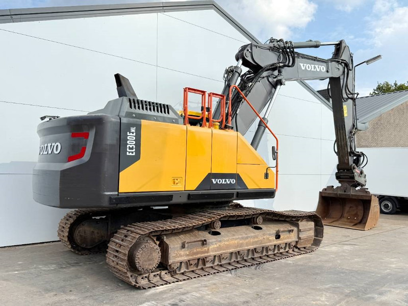 Crawler excavator Volvo EC300ENL - Oilquick / Triple Boom / Tilting Bucket: picture 5