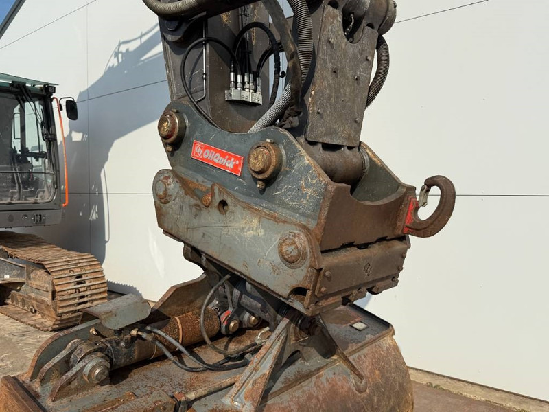 Crawler excavator Volvo EC300ENL - Oilquick / Triple Boom / Tilting Bucket: picture 15
