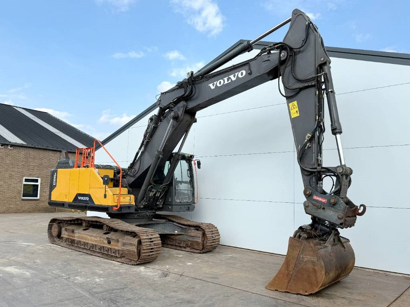 Crawler excavator Volvo EC300ENL - Oilquick / Triple Boom / Tilting Bucket: picture 7