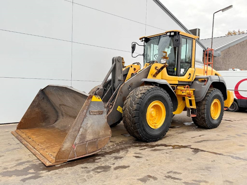 Volvo L120H - 3rd Function / Weight System - Wheel loader: picture 2 Volvo L120H - 3rd Function / Weight System - Wheel loader: picture 2