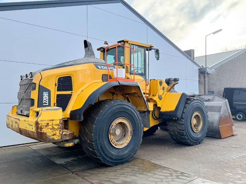 Volvo L220H - Dutch Machine / CDC Steering - Wheel loader: picture 5 Volvo L220H - Dutch Machine / CDC Steering - Wheel loader: picture 5