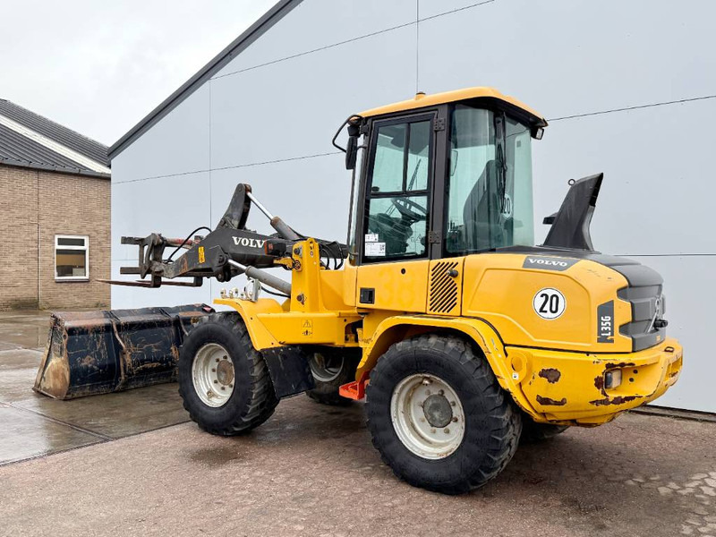 Volvo L35G - German Machine / Bucket + Forks! - Wheel loader: picture 3 Volvo L35G - German Machine / Bucket + Forks! - Wheel loader: picture 3