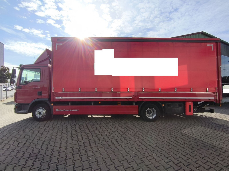 MAN TGL 12.220 - Curtainsider truck: picture 5 MAN TGL 12.220 - Curtainsider truck: picture 5