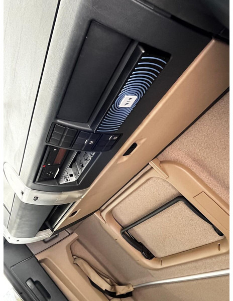 Leasing of MAN TGL 8.220 MAN TGL 8.220: picture 14