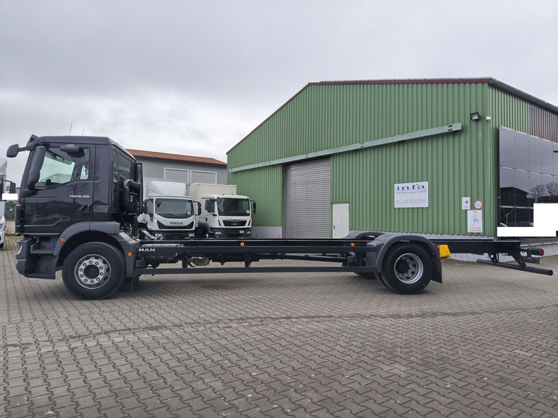 MAN TGM 18.320 4x2BL CH Fahrgestell Euro 6 Rechtslenker - Cab chassis truck: picture 5 MAN TGM 18.320 4x2BL CH Fahrgestell Euro 6 Rechtslenker - Cab chassis truck: picture 5