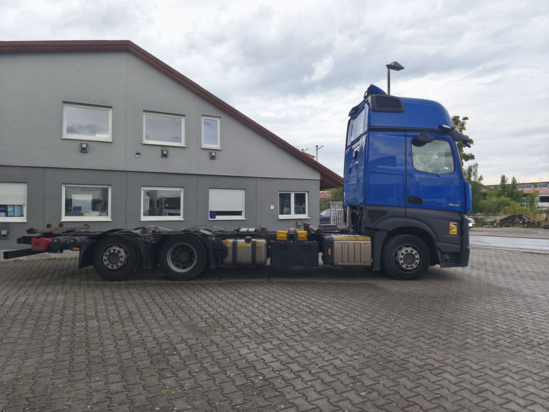 Mercedes-Benz Actros 2545 BDF - Cab chassis truck: picture 4 Mercedes-Benz Actros 2545 BDF - Cab chassis truck: picture 4