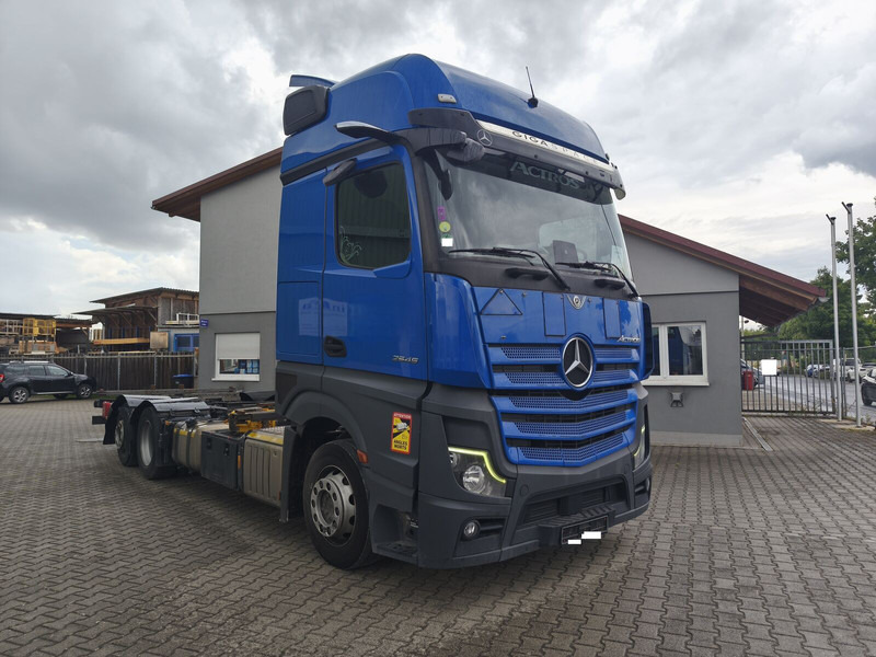 Mercedes-Benz Actros 2545 BDF - Cab chassis truck: picture 2 Mercedes-Benz Actros 2545 BDF - Cab chassis truck: picture 2