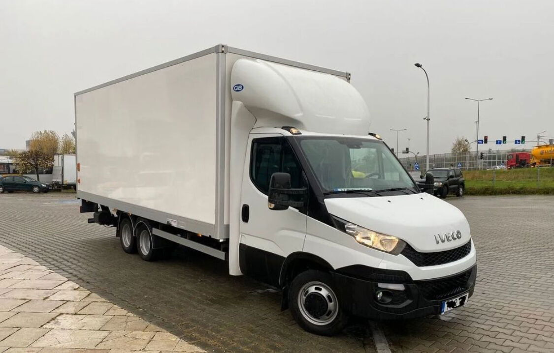 Iveco Daily 35C18 35C180 / Container / Veldhuizen Trailer / KAT. B+E - Box van: picture 3 Iveco Daily 35C18 35C180 / Container / Veldhuizen Trailer / KAT. B+E - Box van: picture 3