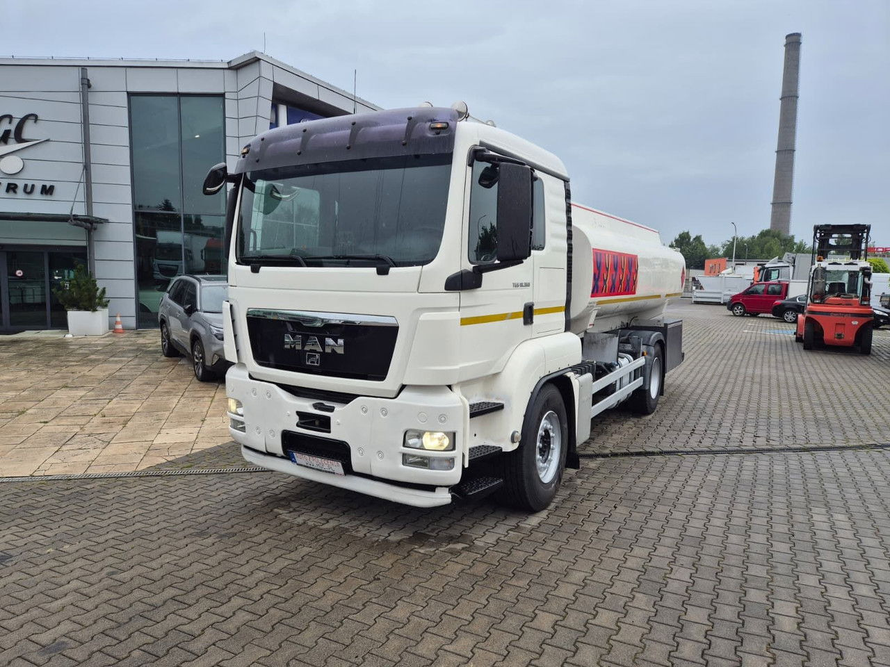 MAN TGS 18.360 OIL Transport / Good Condition - Tank truck: picture 3 MAN TGS 18.360 OIL Transport / Good Condition - Tank truck: picture 3