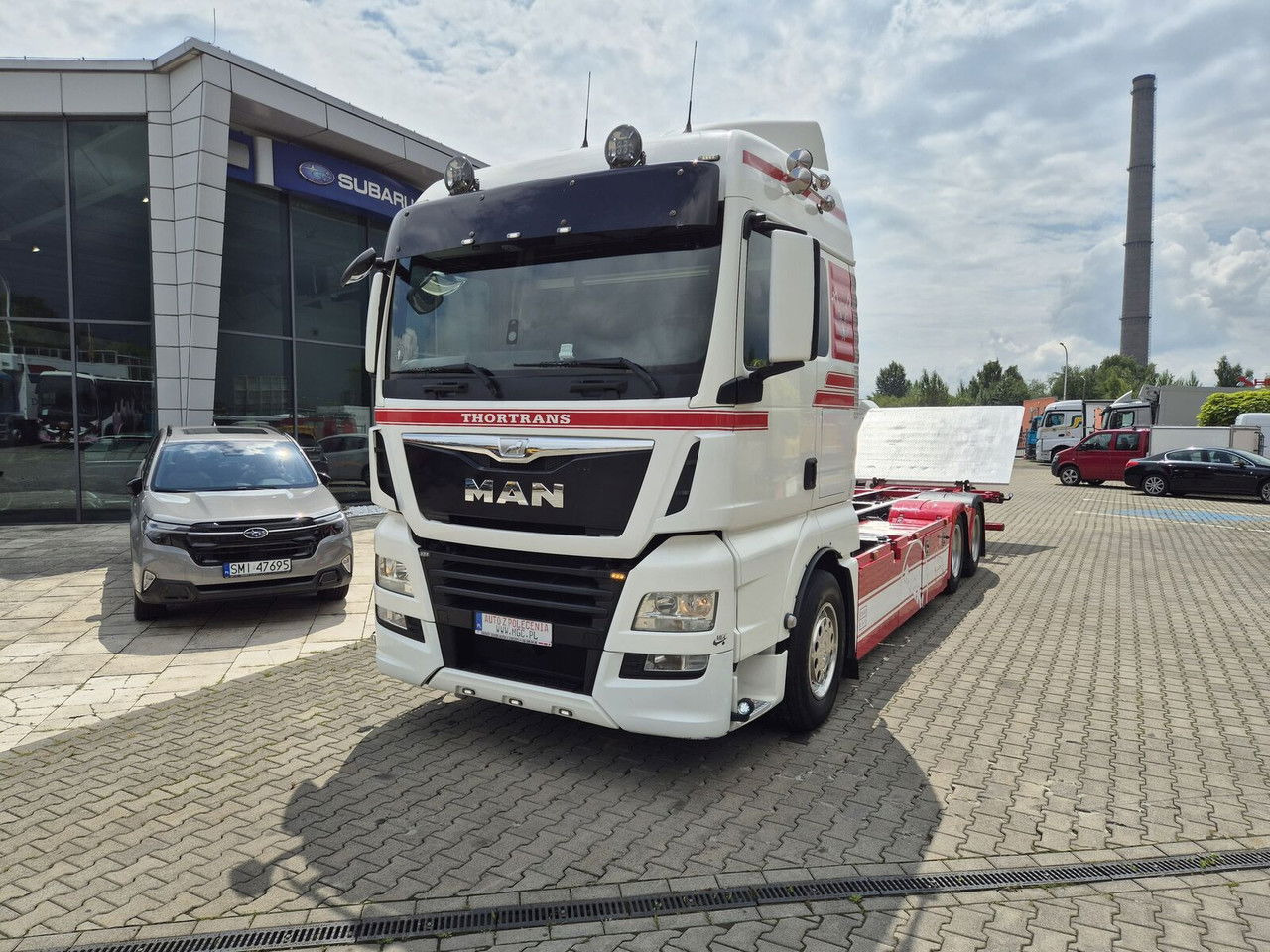 MAN TGX 28 28.420 , 6x2-2 LL / Trailer HFR KM 20 / 1 Owner / E6 /Guaran - Container transporter/ Swap body truck: picture 2 MAN TGX 28 28.420 , 6x2-2 LL / Trailer HFR KM 20 / 1 Owner / E6 /Guaran - Container transporter/ Swap body truck: picture 2