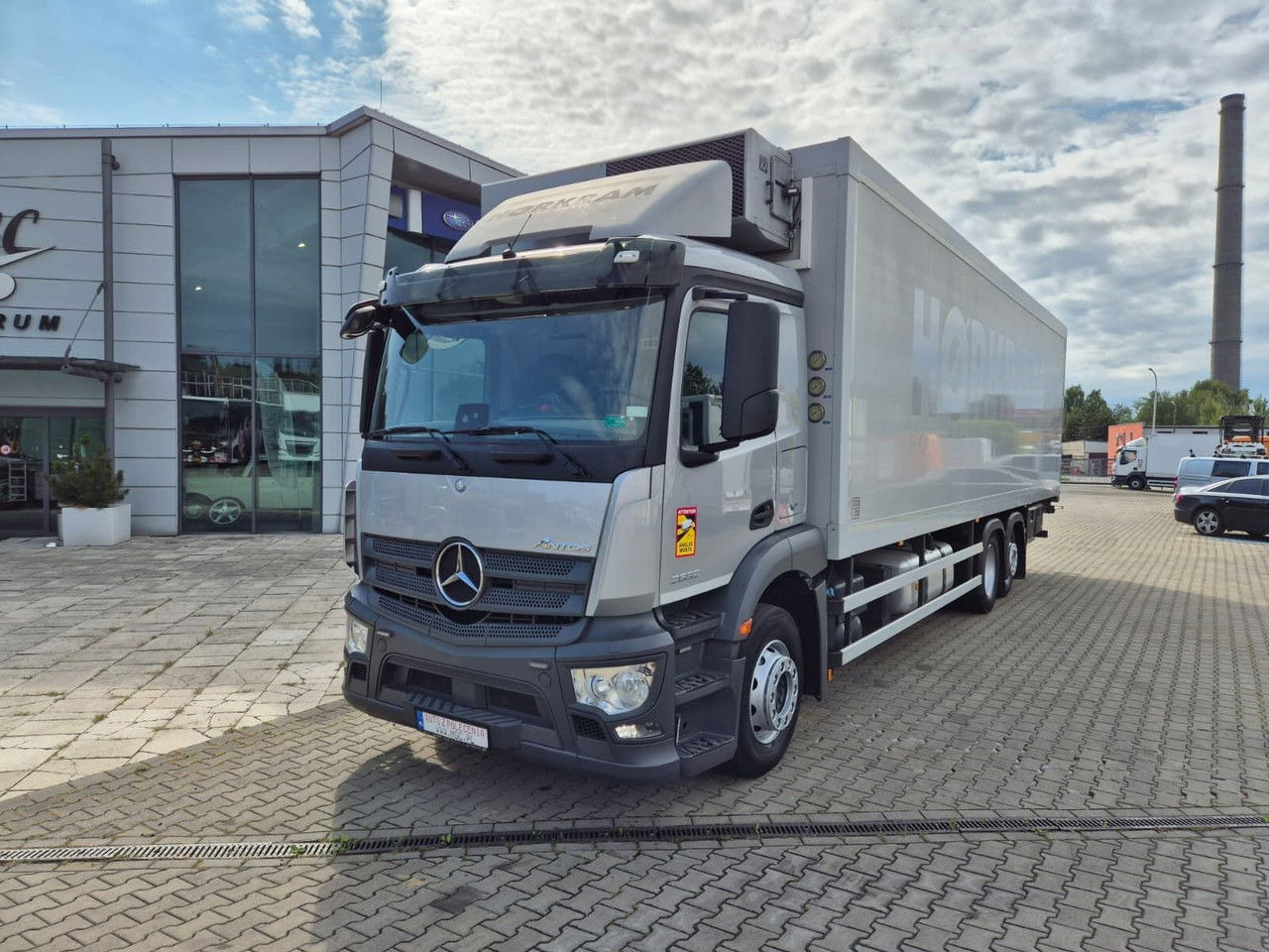 Mercedes-Benz Antos 2532 L - Refrigerator truck: picture 3 Mercedes-Benz Antos 2532 L - Refrigerator truck: picture 3