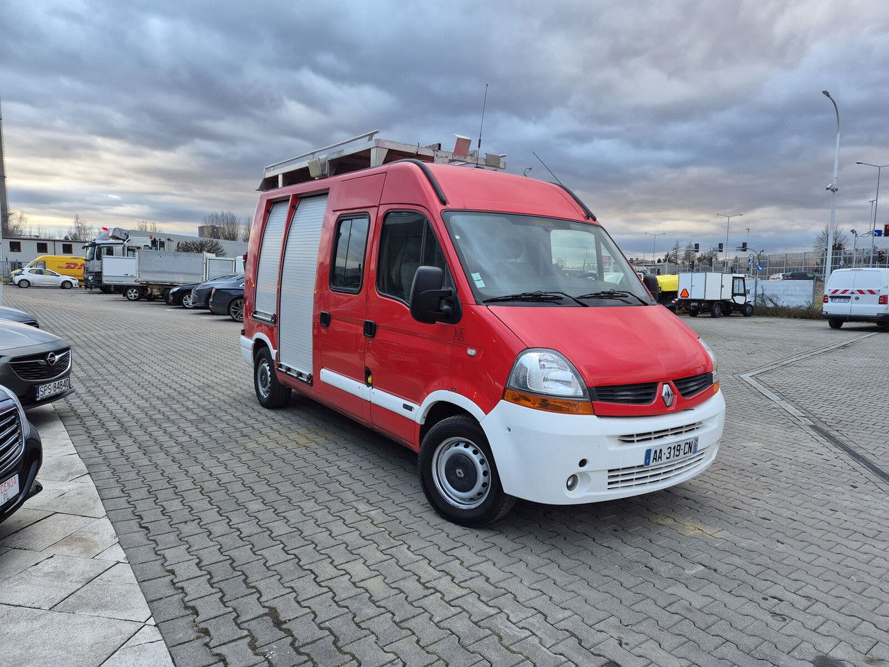 RENAULT Renault Master 2.5 DCi / Only 25TKM / Like NEW / WE Have 3 THE Same - Fire truck: picture 5 RENAULT Renault Master 2.5 DCi / Only 25TKM / Like NEW / WE Have 3 THE Same - Fire truck: picture 5