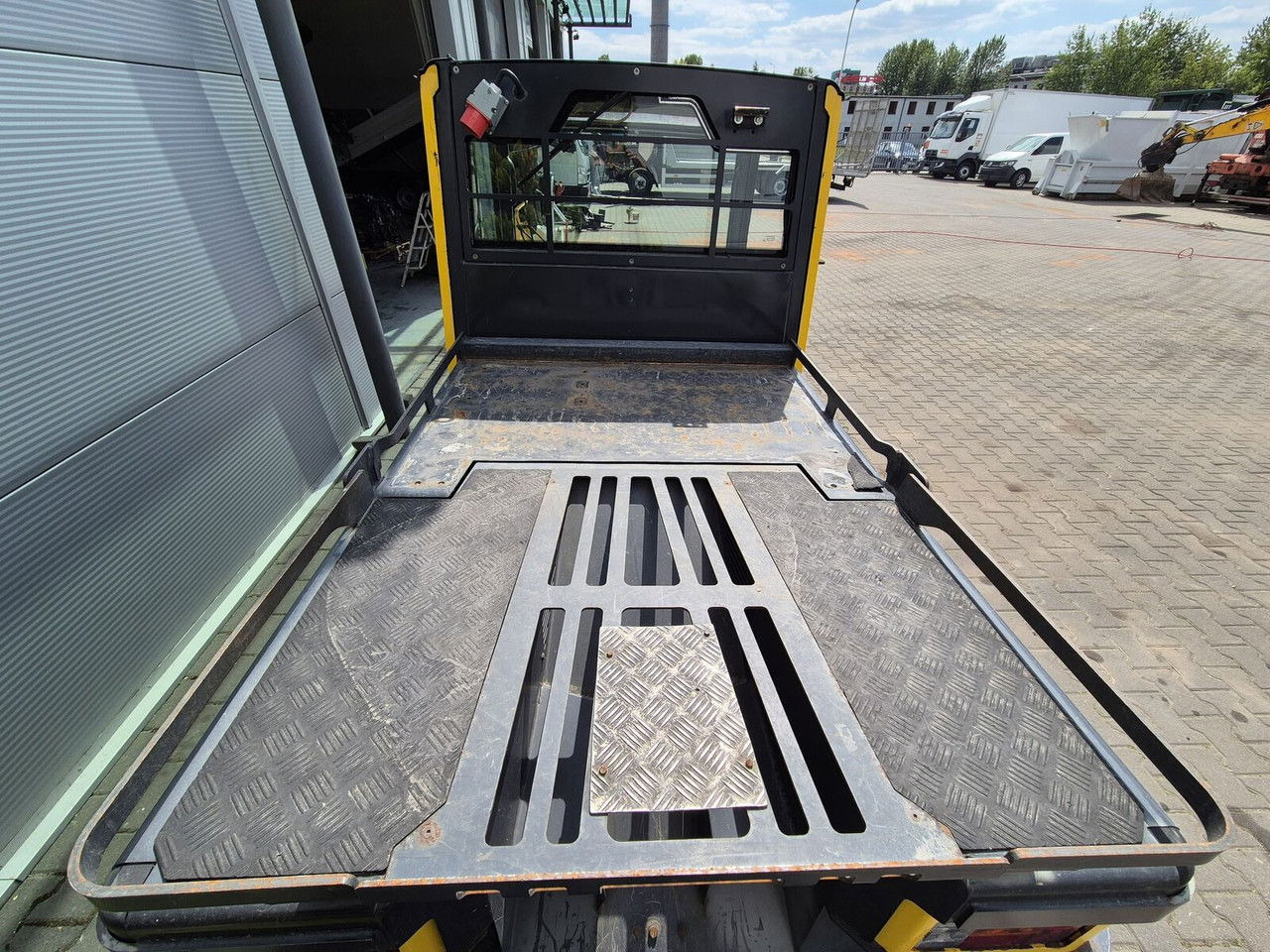 Tow tractor Still R 07-25 , NO Battery , NEW Tires: picture 23 Tow tractor Still R 07-25 , NO Battery , NEW Tires: picture 23