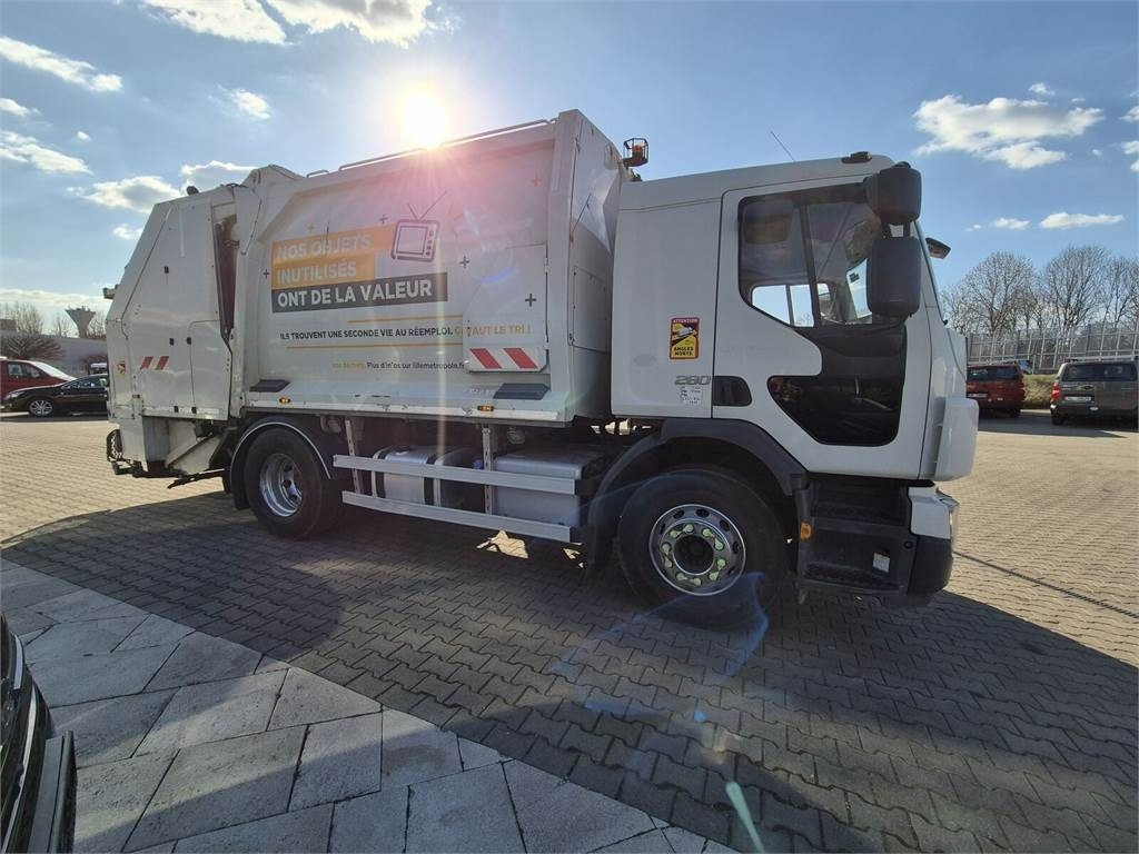 Volvo FE 280 / 13M3 / GEESINKNORBA / EURO 6 / 3 SEATS - Garbage truck: picture 5 Volvo FE 280 / 13M3 / GEESINKNORBA / EURO 6 / 3 SEATS - Garbage truck: picture 5