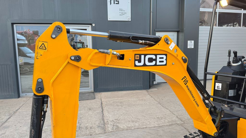 JCB 16C-1 - 2021 Year - 275 Working Hours - Mini excavator: picture 3 JCB 16C-1 - 2021 Year - 275 Working Hours - Mini excavator: picture 3
