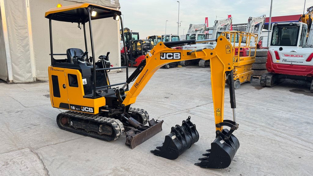 JCB 16C-1 - 2021 Year - 275 Working Hours - Mini excavator: picture 4 JCB 16C-1 - 2021 Year - 275 Working Hours - Mini excavator: picture 4