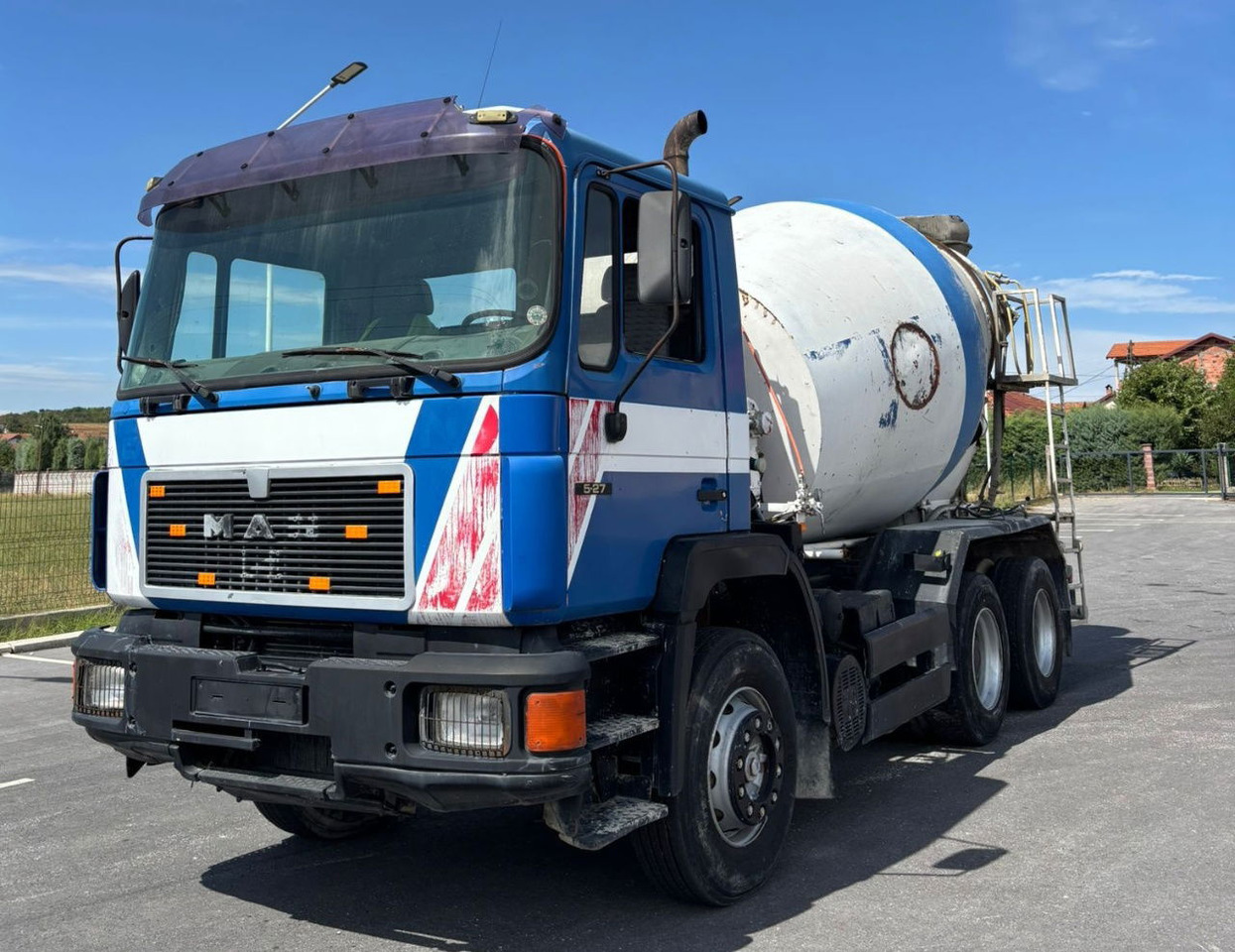 MAN 25.272 6x4 chassis- complete spring - Concrete mixer truck: picture 1 MAN 25.272 6x4 chassis- complete spring - Concrete mixer truck: picture 1