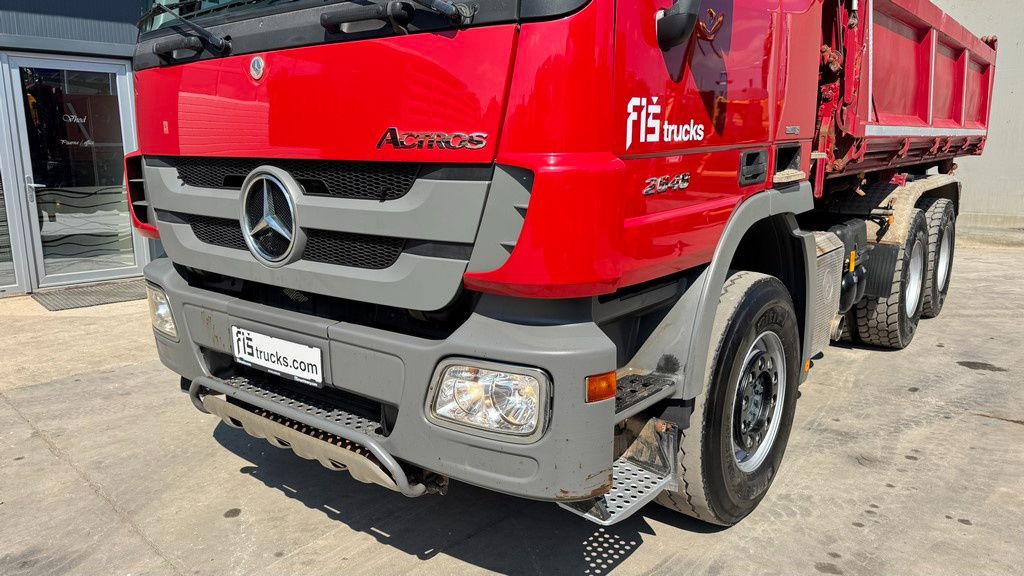Mercedes-Benz Actros 2648 K 6X4 3 sided tipper - retarder - Tipper: picture 3 Mercedes-Benz Actros 2648 K 6X4 3 sided tipper - retarder - Tipper: picture 3