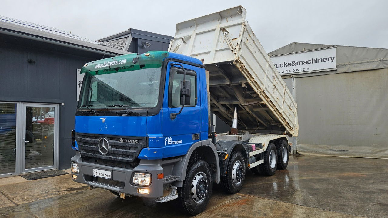 Tipper Mercedes-Benz Actros 3241 8x4 3 sided tipper - full spring: picture 6