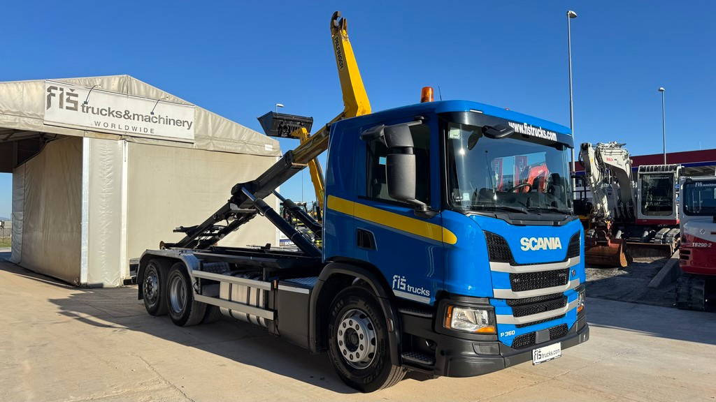 Interior photo 1: Container transporter/ Swap body truck Scania P 360 6x2 palfinger abroll tipper - steering axle