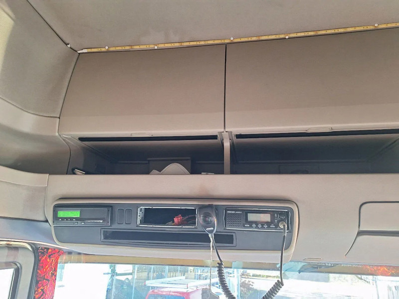 Tractor unit Scania R520 R520 V8: picture 10