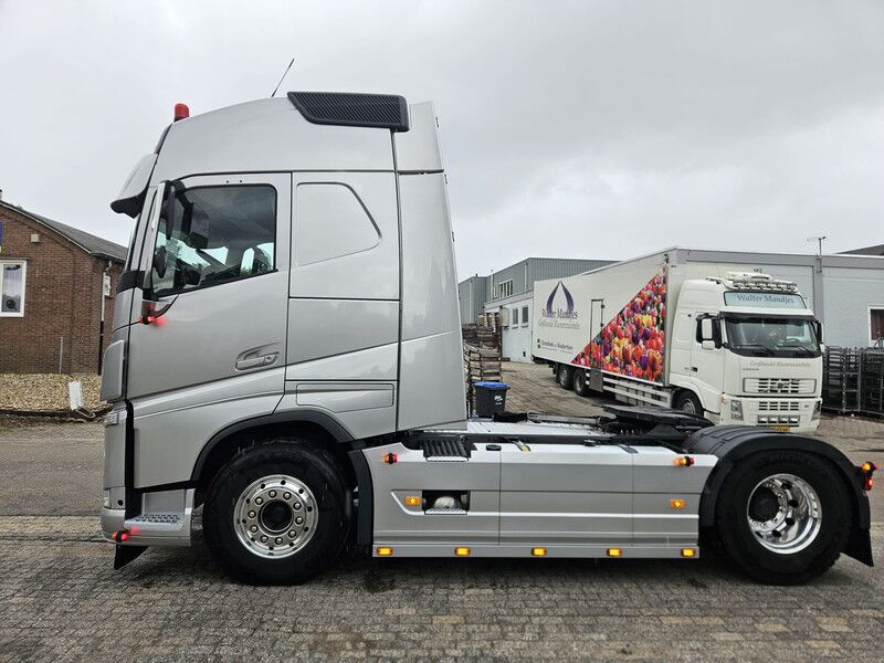 Volvo FH 460 FH 460 ADR - Tractor unit: picture 3 Volvo FH 460 FH 460 ADR - Tractor unit: picture 3
