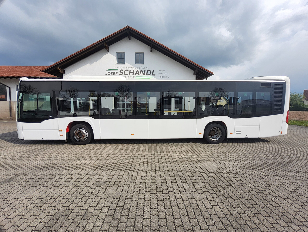 Mercedes Benz Citaro KLIMA / 354 PS / Doppelglas - City bus: picture 2 Mercedes Benz Citaro KLIMA / 354 PS / Doppelglas - City bus: picture 2