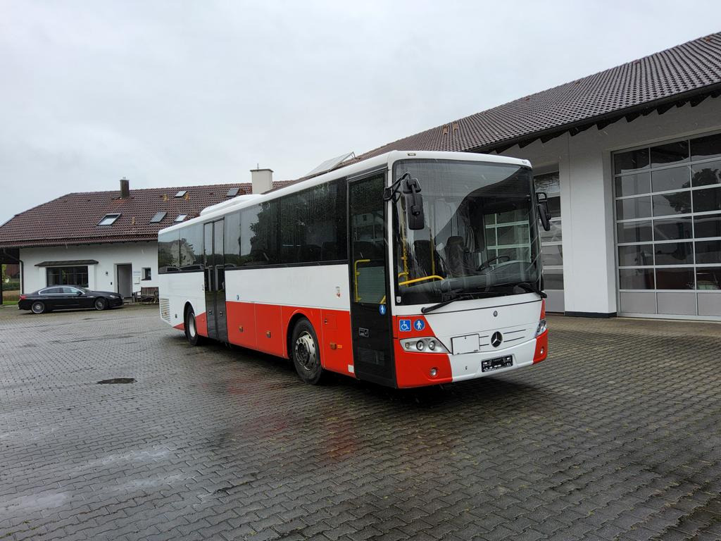 Mercedes Benz O 560 Intouro Euro 6 / Klima / Automatik / Lift - Suburban bus: picture 1 Mercedes Benz O 560 Intouro Euro 6 / Klima / Automatik / Lift - Suburban bus: picture 1