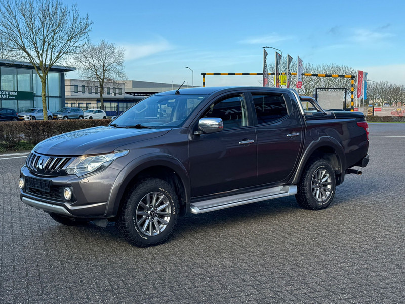 Mitsubishi L200 4*4 Cleartec Dubbel Cab airco - Pickup truck: picture 3 Mitsubishi L200 4*4 Cleartec Dubbel Cab airco - Pickup truck: picture 3