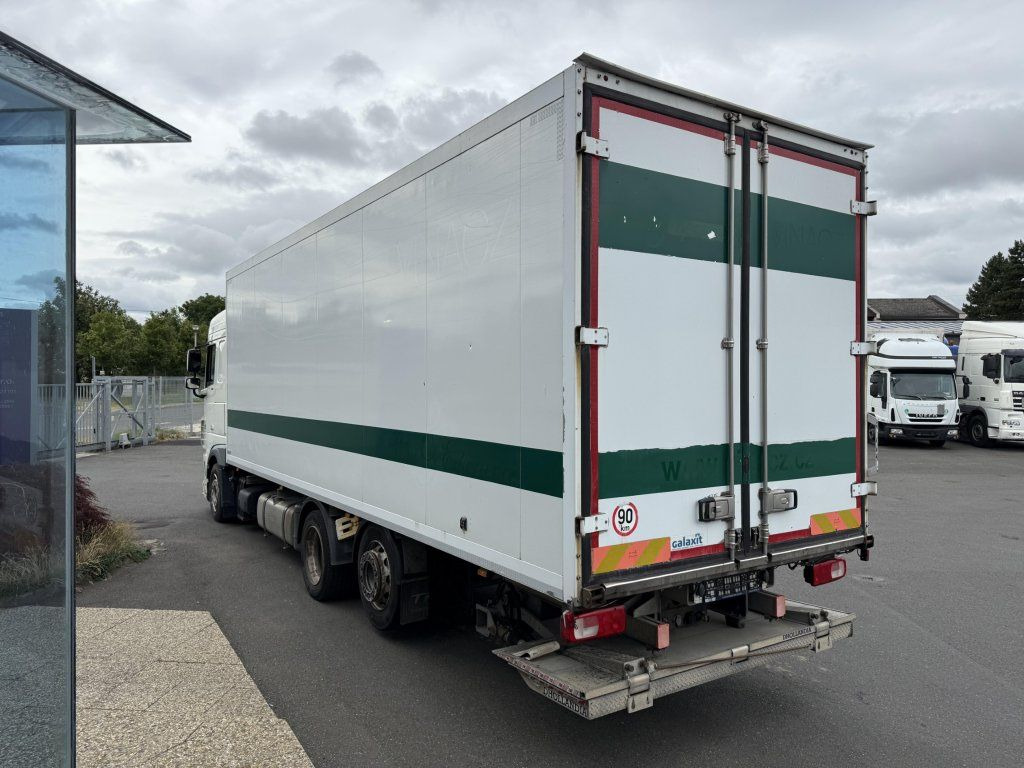 DAF XF460 6x2 EURO 6 - Box truck: picture 5 DAF XF460 6x2 EURO 6 - Box truck: picture 5