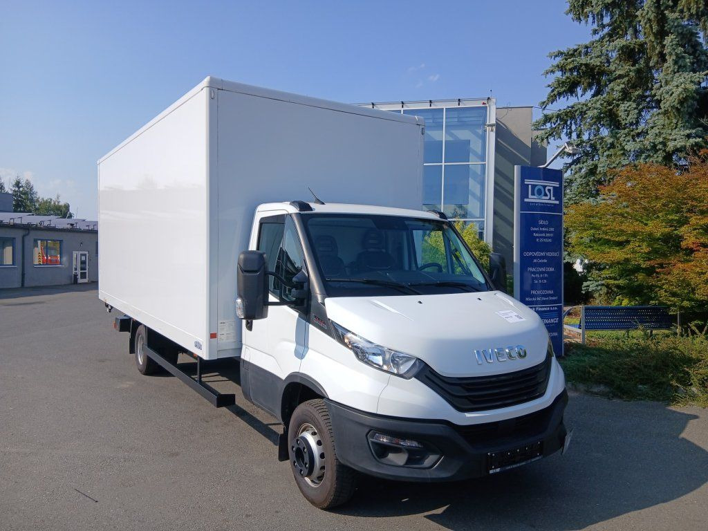 Iveco 72-210 (70C210) - Box van: picture 3 Iveco 72-210 (70C210) - Box van: picture 3