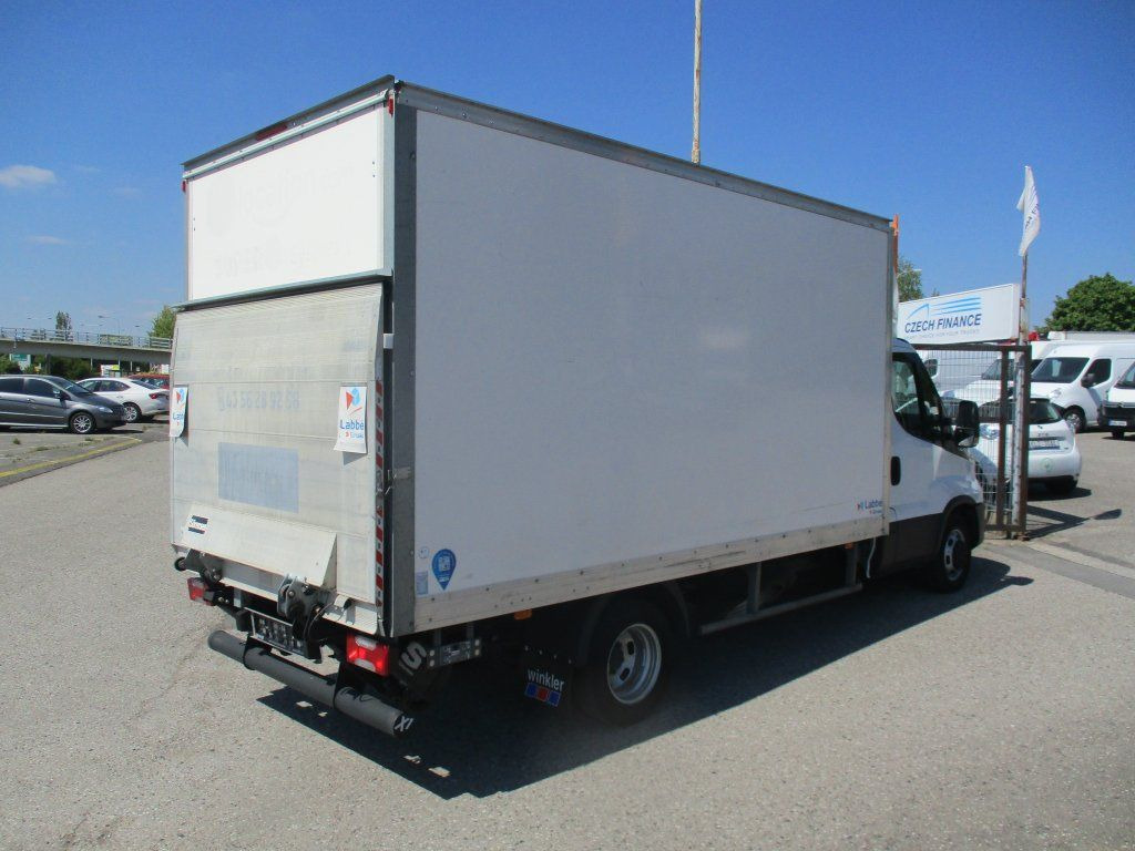 Iveco Daily 35C16 3.0 - Box van: picture 5 Iveco Daily 35C16 3.0 - Box van: picture 5