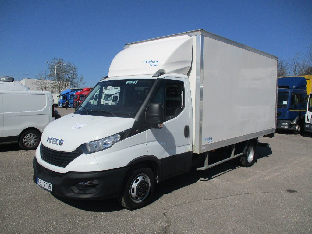 Iveco Daily 35c16 3.0l - Box van: picture 1 Iveco Daily 35c16 3.0l - Box van: picture 1