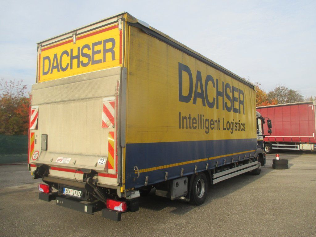 MAN TGL 12.250 - Curtainsider truck: picture 4 MAN TGL 12.250 - Curtainsider truck: picture 4