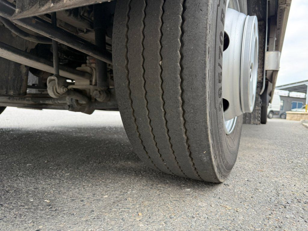 Box truck MAN TGL12.220 EURO 6: picture 7 Box truck MAN TGL12.220 EURO 6: picture 7