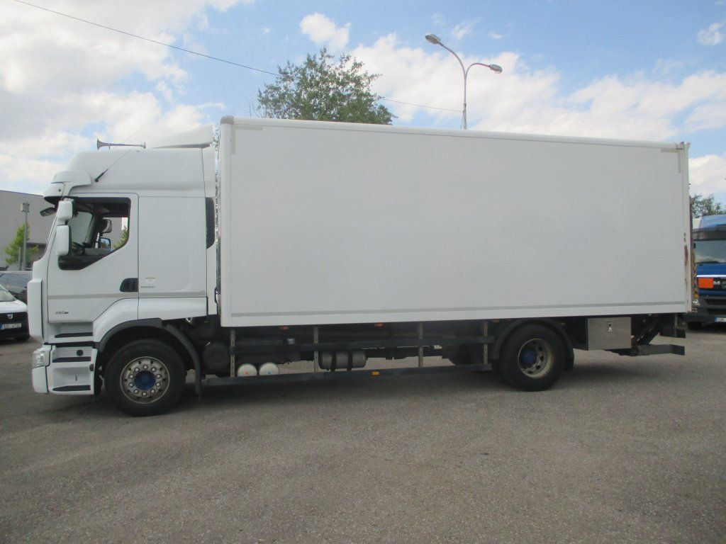 Box truck Renault Premium 380 Dxi: picture 8 Box truck Renault Premium 380 Dxi: picture 8