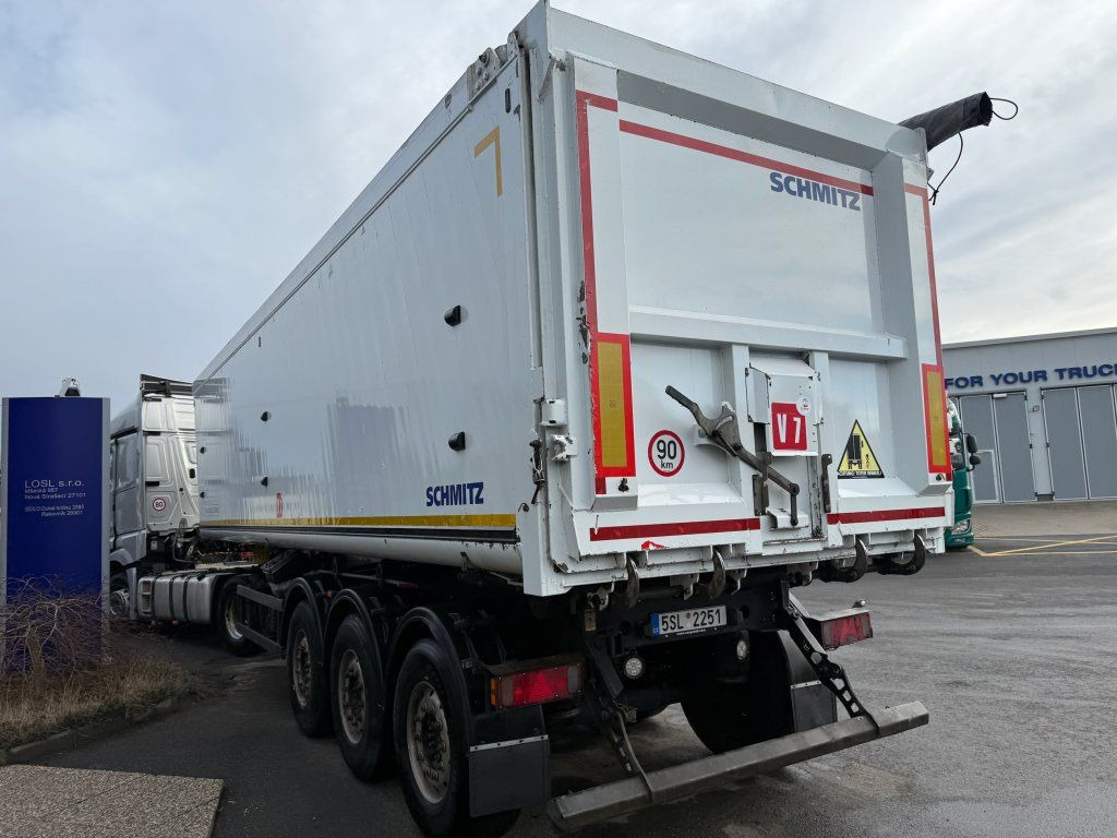 Schmitz Cargobull SKI 50m3 - Tipper semi-trailer: picture 4 Schmitz Cargobull SKI 50m3 - Tipper semi-trailer: picture 4