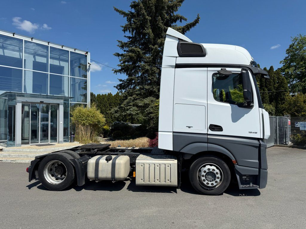 Mercedes-Benz 1845 Actros EURO 6 MEGA/lowdeck - Tractor unit: picture 3 Mercedes-Benz 1845 Actros EURO 6 MEGA/lowdeck - Tractor unit: picture 3