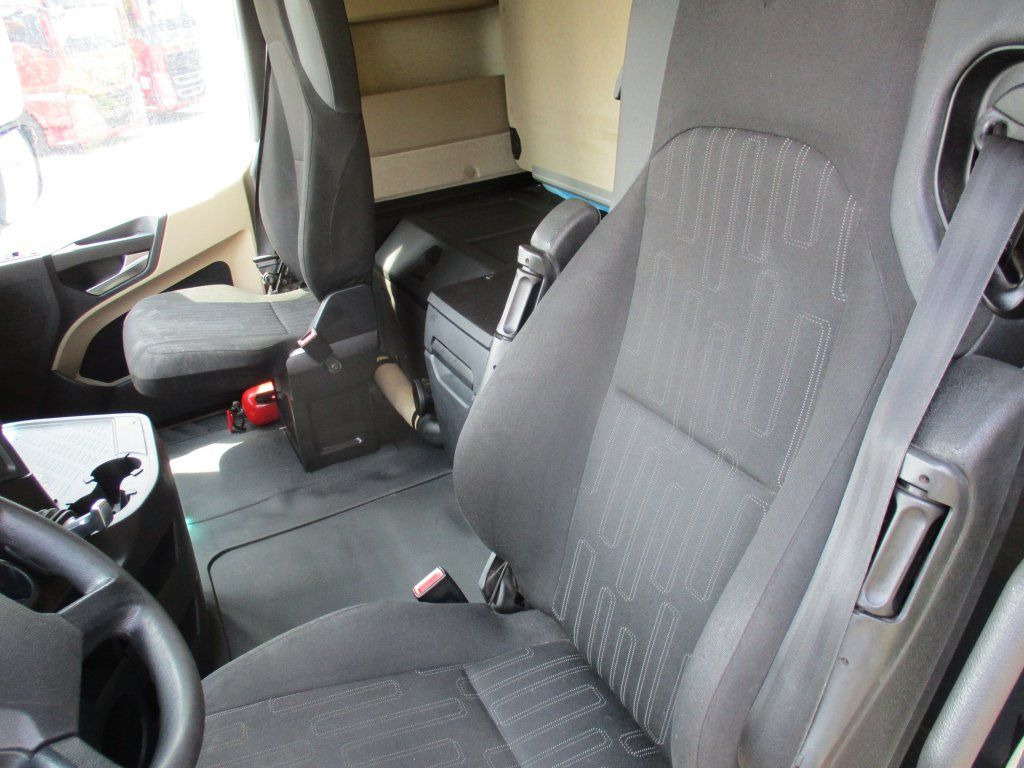 Tractor unit Mercedes-Benz 1845 Actros EURO 6 MEGA/lowdeck: picture 15