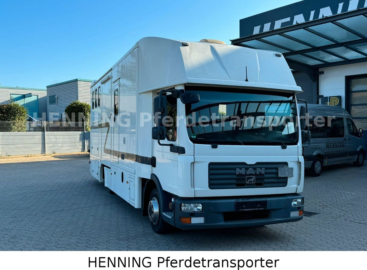 MAN TGL 8.180 4x2 - Livestock truck: picture 3 MAN TGL 8.180 4x2 - Livestock truck: picture 3