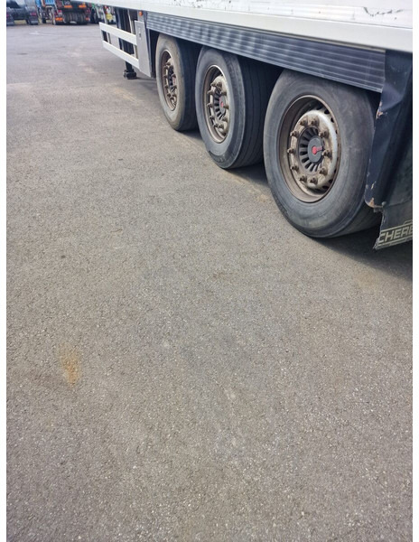 Chereau Thermo King SLX 200 - 2m50 high - Refrigerator semi-trailer: picture 5 Chereau Thermo King SLX 200 - 2m50 high - Refrigerator semi-trailer: picture 5