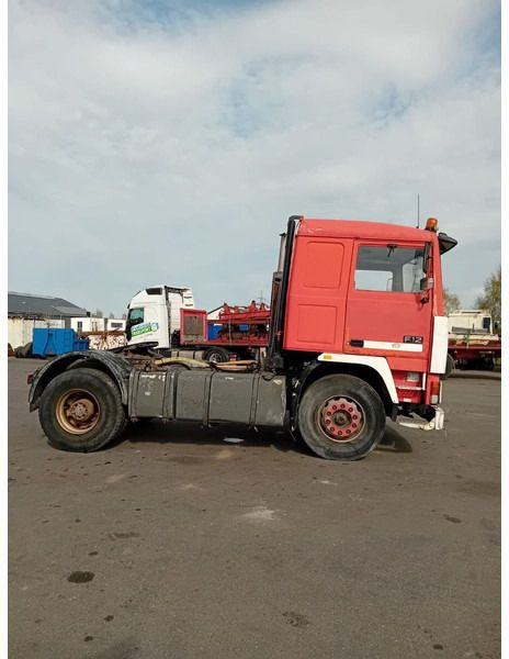 Volvo F12 - Tractor unit: picture 3 Volvo F12 - Tractor unit: picture 3