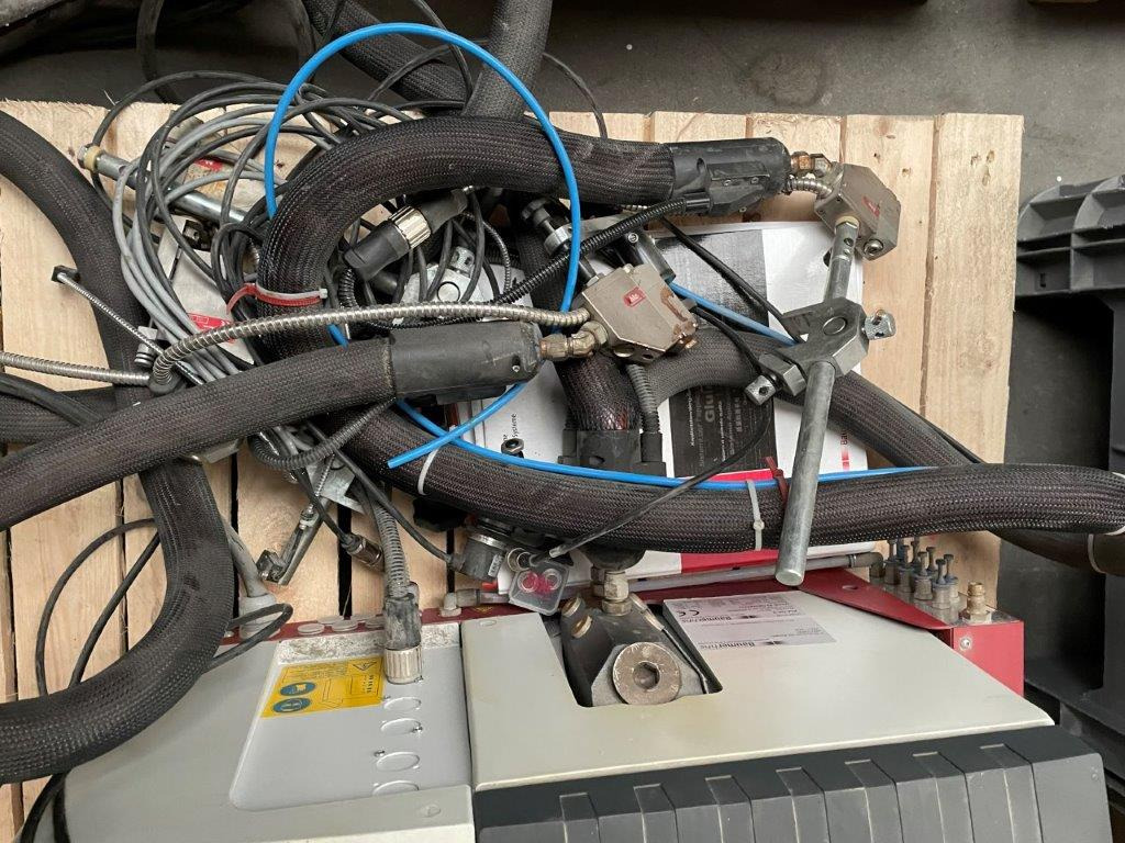 Leasing of  Baumer HHS PreMelter XMelt XM-04-2200 Baumer HHS PreMelter XMelt XM-04-2200: picture 6
