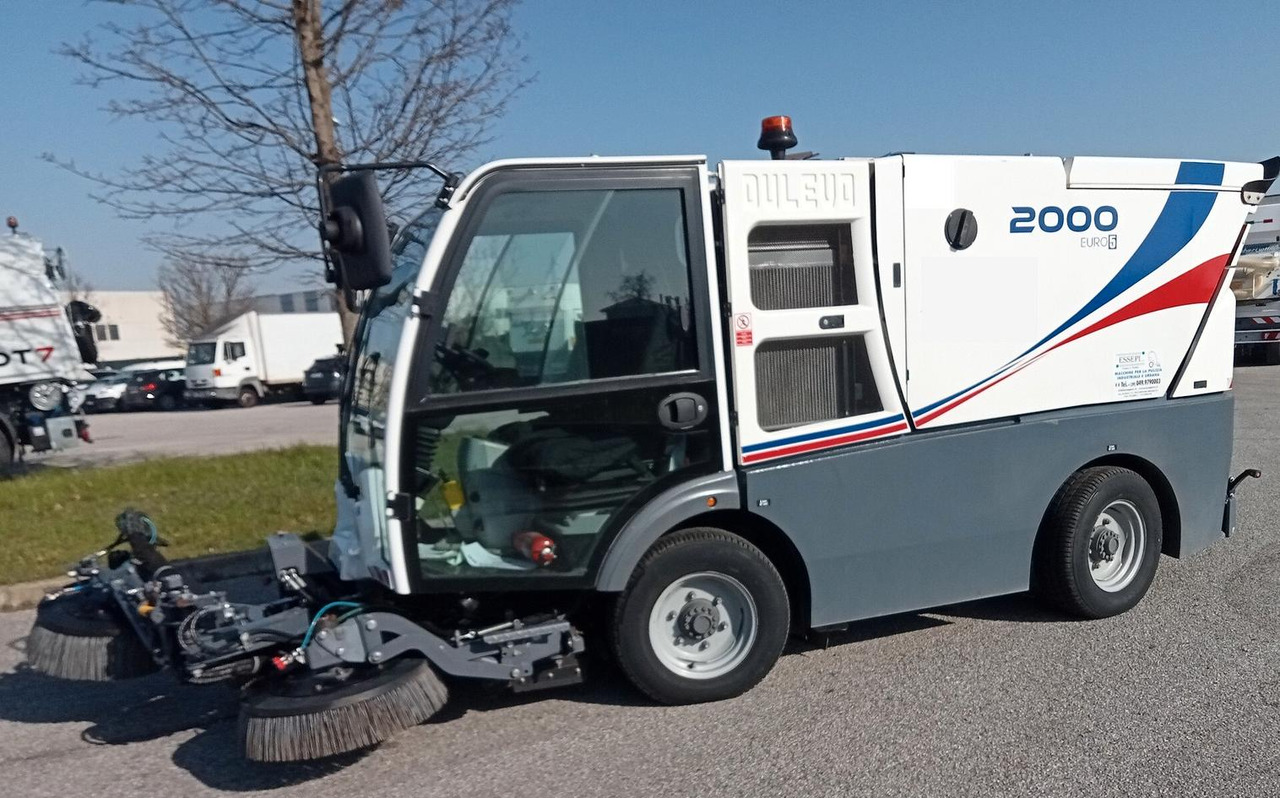 DULEVO 2000 SKY EU5 - Road sweeper: picture 1 DULEVO 2000 SKY EU5 - Road sweeper: picture 1