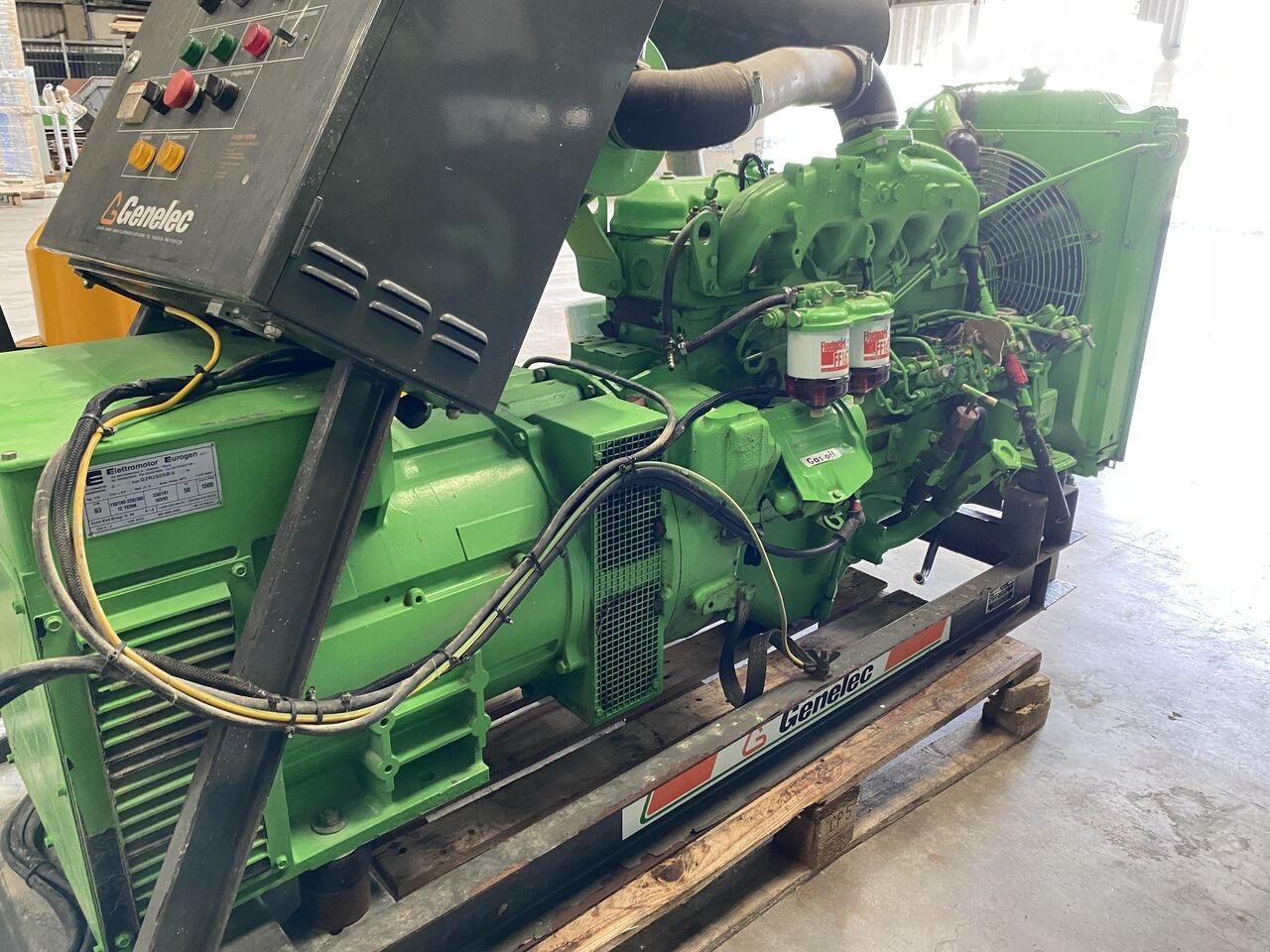 IVECO 60 kVa iVECO 8061 - Generator set: picture 1 IVECO 60 kVa iVECO 8061 - Generator set: picture 1