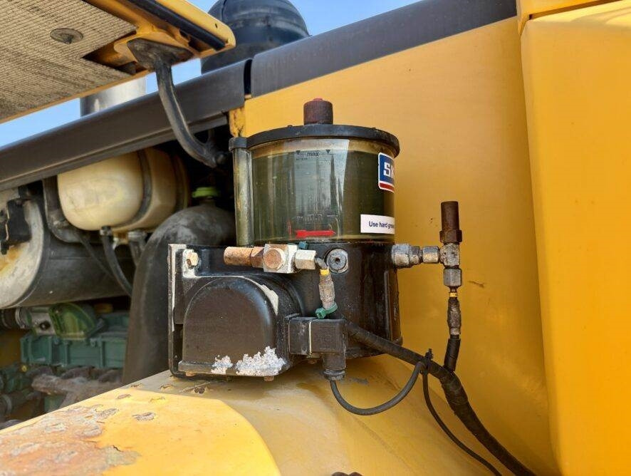 Wheel loader Volvo L120F: picture 16 Wheel loader Volvo L120F: picture 16