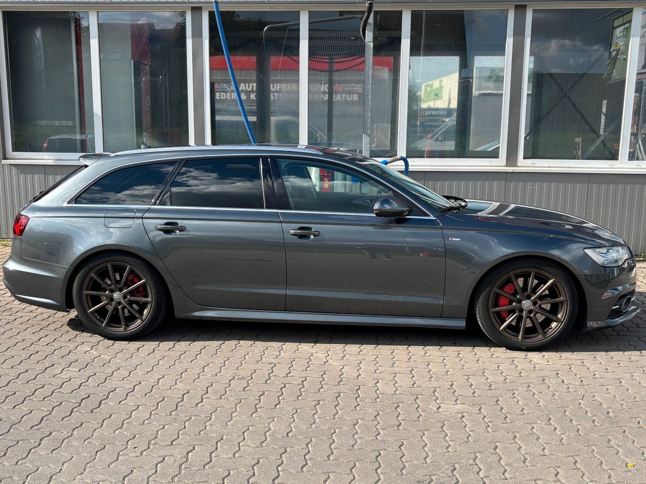 Audi A6 Avant 3.0 BiTDI SLine Quattro/V8 Sound/Pano - Station wagon: picture 1 Audi A6 Avant 3.0 BiTDI SLine Quattro/V8 Sound/Pano - Station wagon: picture 1
