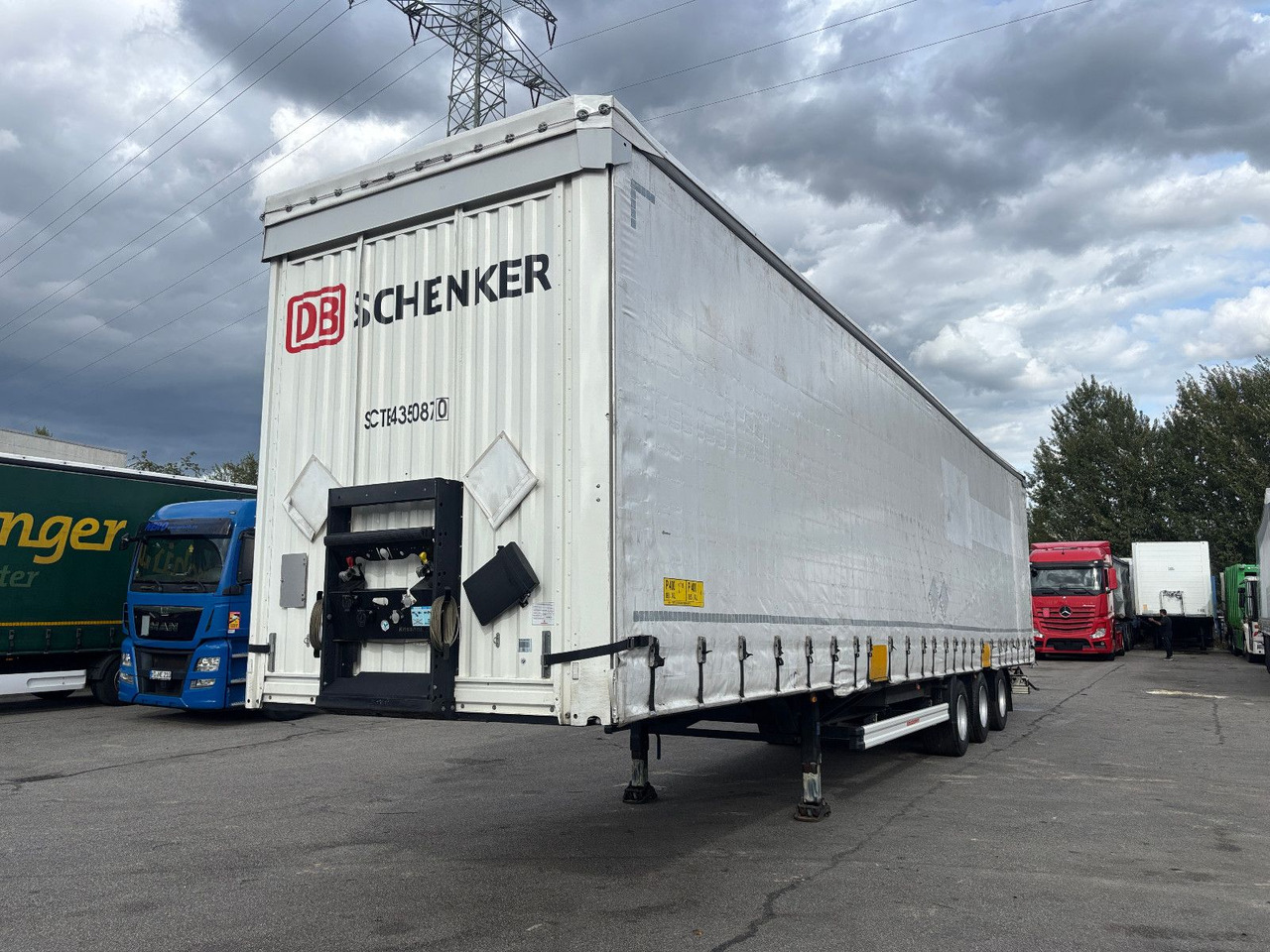 Kässbohrer Maxima XS MEGA - Curtainsider semi-trailer: picture 2 Kässbohrer Maxima XS MEGA - Curtainsider semi-trailer: picture 2