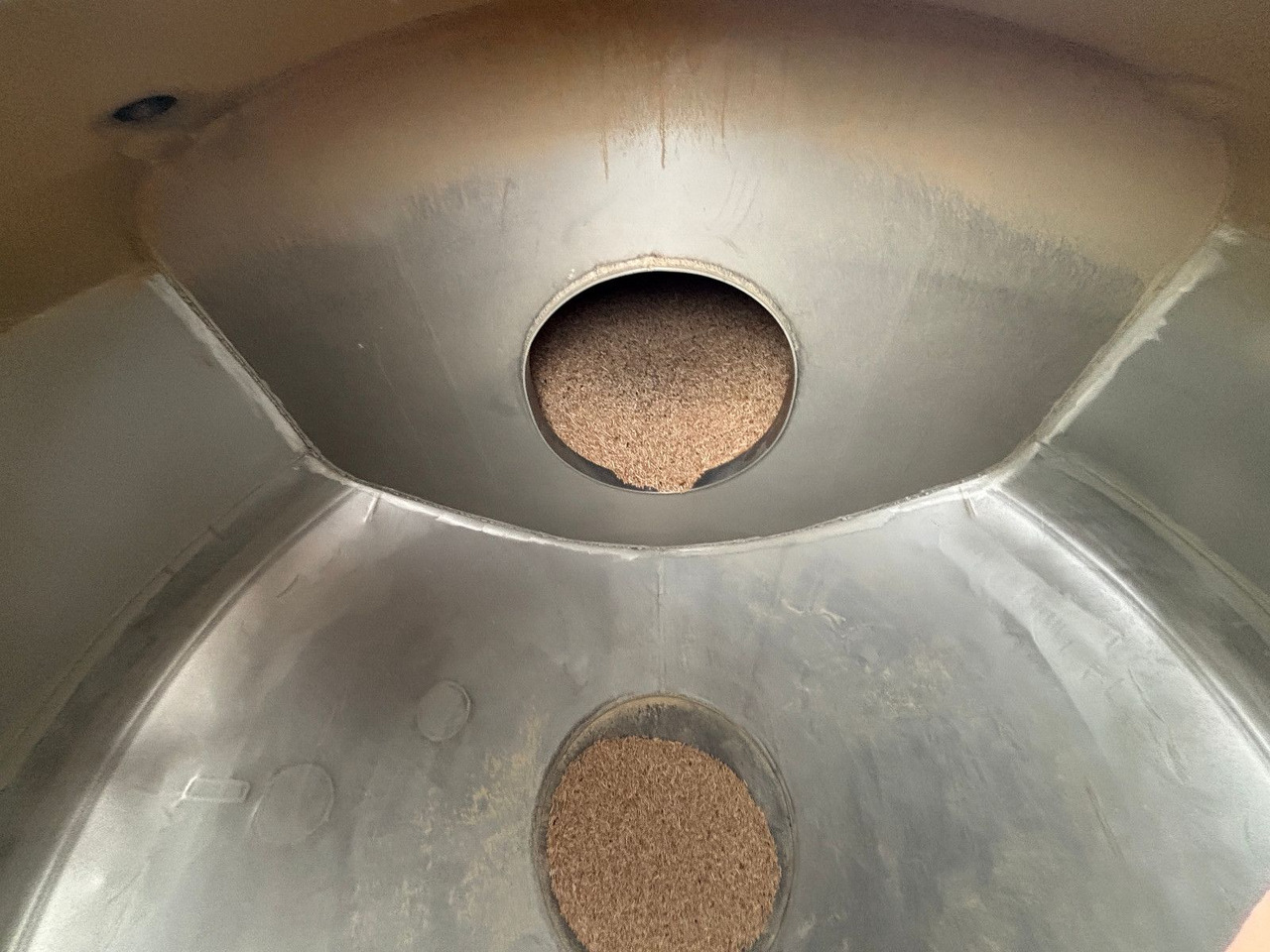 Tank truck MAN TGS 18.440 Silo/Waage/Kompressor/40m Schlauch: picture 17